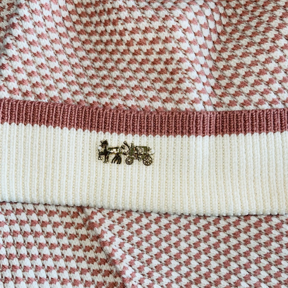 COACH Charm Beanie Toque Knit Hat & Scarf Pink New without Tags - Picture 3 of 7